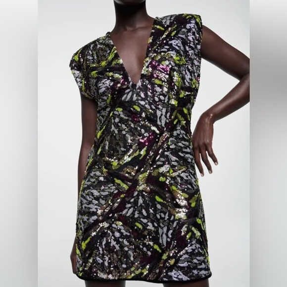 BNWOT Zara Sequin Mini Dress- Limited Edition - BLOGGER FAVOURITE - Picture 4 of 12